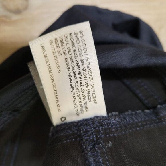 NEW Size 14 Isabel Maternity Bermuda Black Jean Shorts Crossover‎ Panel Black - Picture 16 of 16